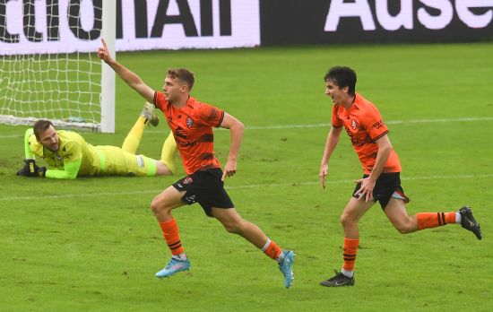 Isuzu UTE A-League report: Points shared between Roar and Victory on Anzac Day